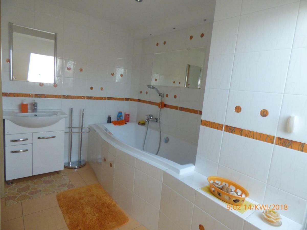 Ferienwohnung U Iwony I Piotra Malbork Exterior foto